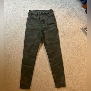American eagle army print jeans